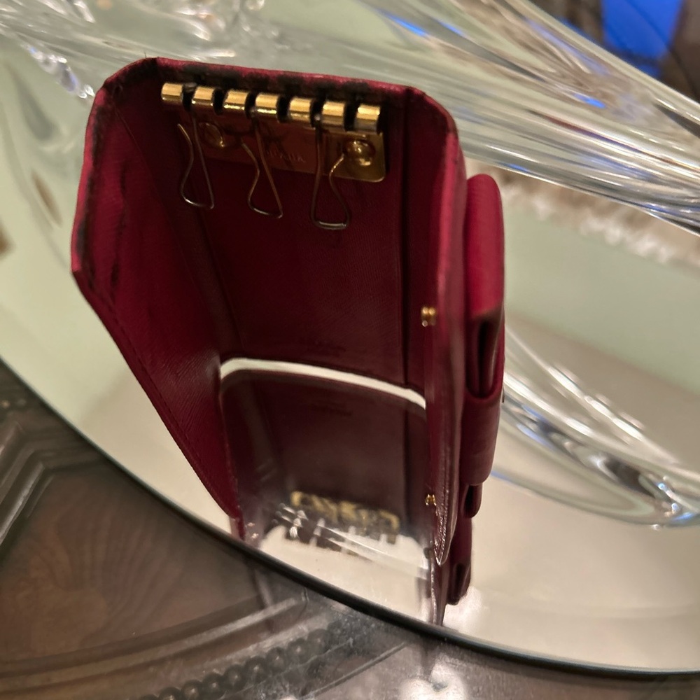 Prada Saffiano Key Holder (3 keys) - Picture 4 of 5